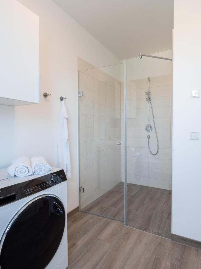 Rotes Haus Krabbe - Whg 2 Apartman Zingst Kültér fotó