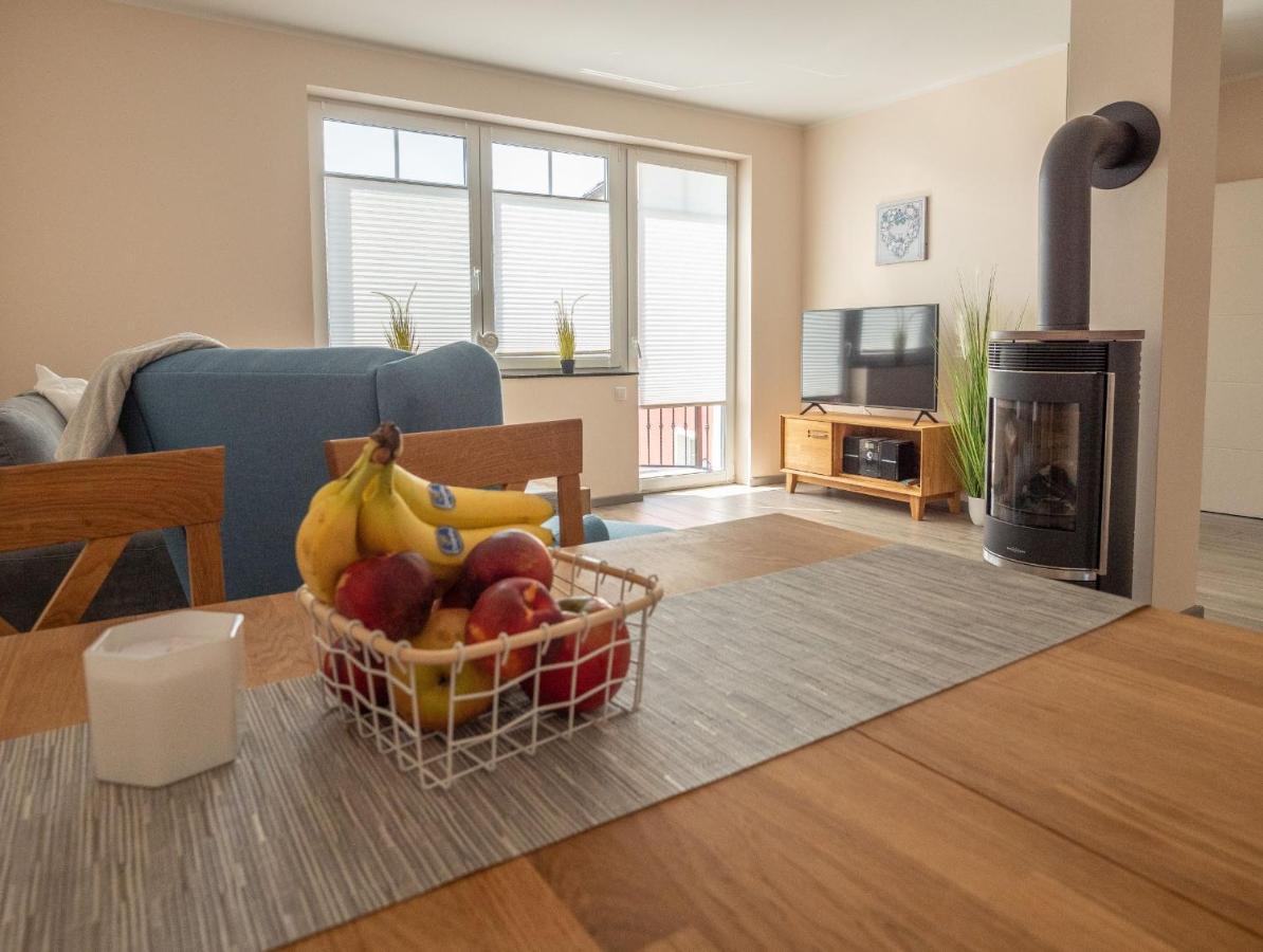 Rotes Haus Krabbe - Whg 2 Apartman Zingst Kültér fotó